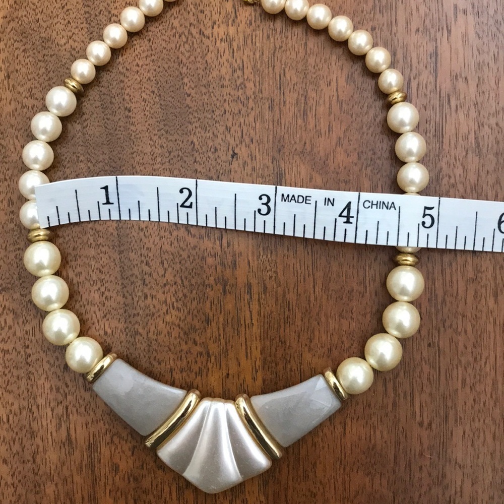 Napier Vintage Simulated Pearl necklace - Picture 4 of 5
